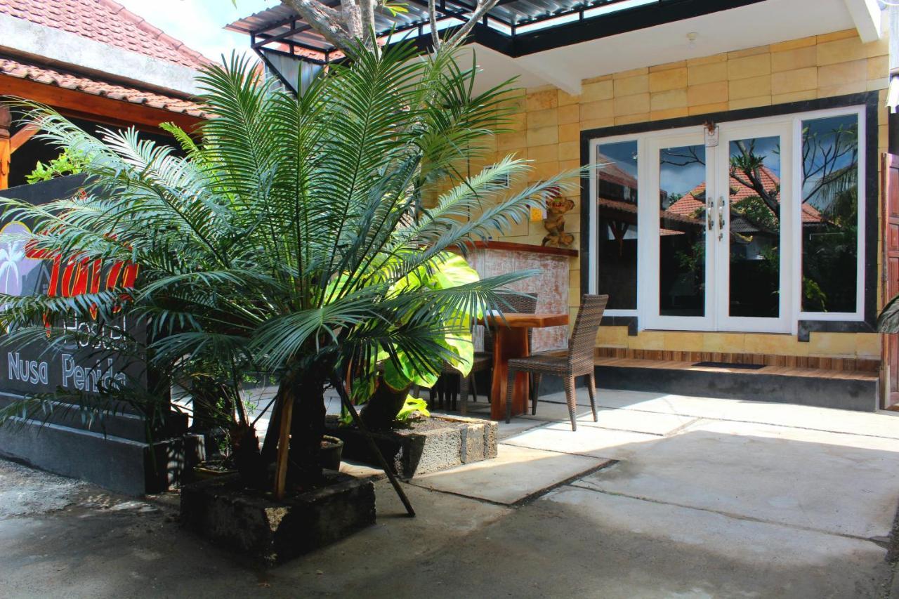 Tara Hostel Batununggul Esterno foto
